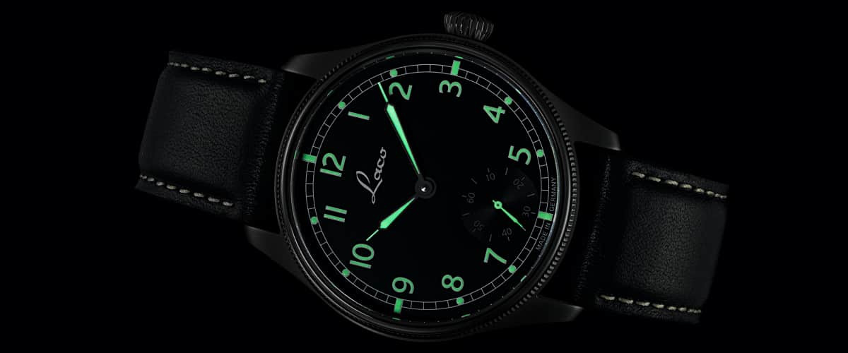 Laco Bremerhaven 42.5 Handwound Navy Watch Ref 862105.2 | Legend 