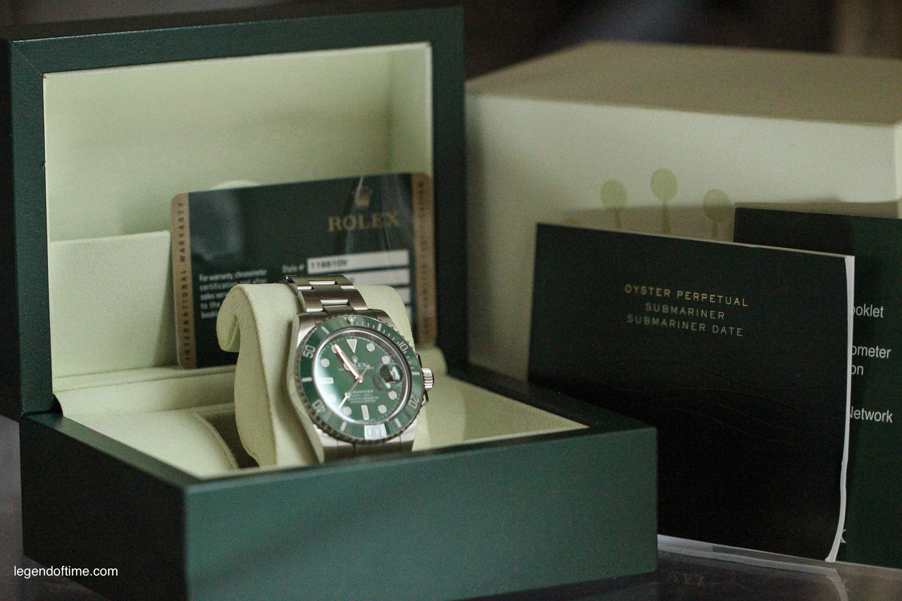 Rolex Submariner Date 40mm Hulk 116610LV Green Dial Pre-Owned