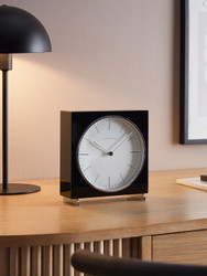 Junghans Max Bill Tischuhr 36/3221.20 – Quartz Table Clock in White Satin Finish