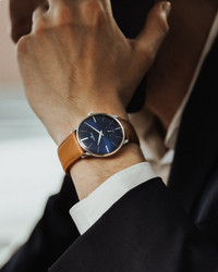 Junghans Meister Handwound Ref. 27/3504.02 | 37.7 mm | Sunburst Blue Dial | Brown Leather Strap