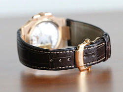  Patek Philippe Watch - 5712R Nautilus Rose Gold Moon phase Date Small Second Power Res BP