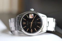 Vintage Rolex Oyster Date Precision 6294, in stainless steel featuring a  Black Dial with Gold hour Markers. Production around 1957.   Roulette Calendar Date.  

Great condition vintage Rolex, please take a look at detailed pictures of the dial and hour markers, bracelet in great condition (rarely seen).   If you have any questions, please let us know.

