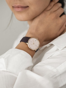 Junghans 27/7232.00 Meister fein Kleine Automatic Ladies Watch Junghans 27/7232.00 Meister fein Kleine Automatic Ladies Watch