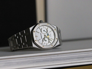 For sale Pre-Owned Audemars Piguet Royal Oak Day-Date Moon Phase 25594.ST available for purchase online and in store Legend of Time Chicago For sale Pre-Owned Audemars Piguet Royal Oak Day-Date Moon Phase 25594.ST available for purchase online and in store Legend of Time Chicago
