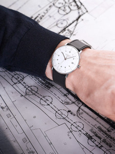 Junghans Max Bill Automatic Ref. 27/4700.02 | 40 mm | Silver Dial with Numerals and Date