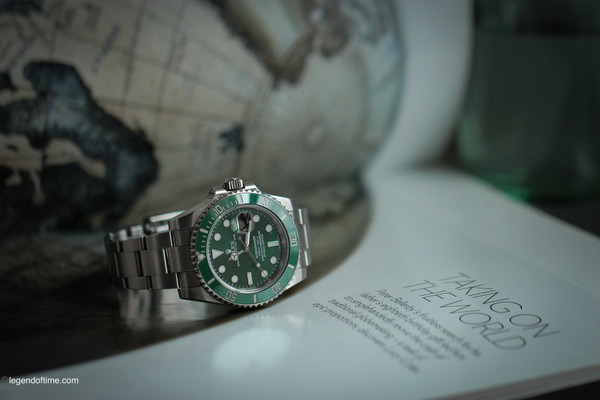 2019 Rolex Submariner Hulk 116610LV Green 40mm Ceramic Watch Box