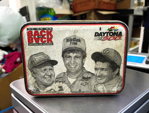 Back to Back Daytona 500 Winners Tin Yarborough Sterling Petty Empty Tin N20 Back to Back Daytona 500 Winners Tin Yarborough Sterling Petty Empty Tin N20
