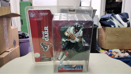 2003 McFarlane NFL Sports Picks Series 7 DAVID CARR Houston Texans Figure f4