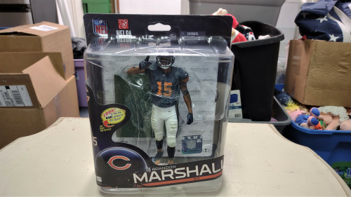 2014 McFarlane Sports Picks Series 34 BRANDON MARSHALL Bronze Variant /2000 f2