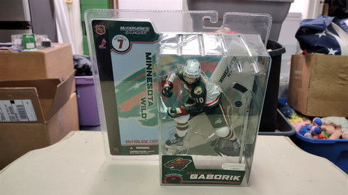 2003 McFarlane NHL Sports Picks Series 7 MARIAN GABORIK Minnesota Wild NIP f2