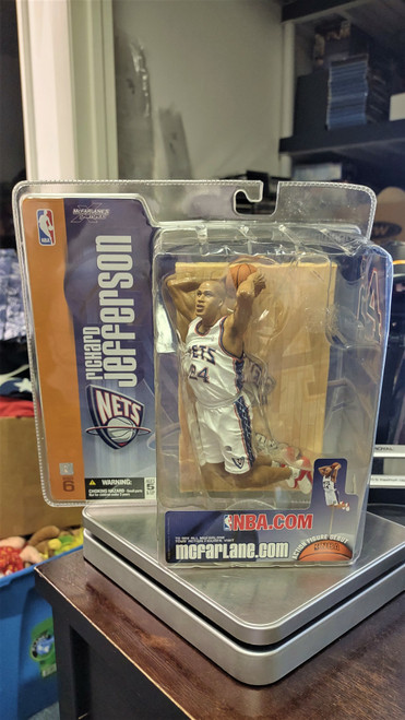 2003-04 McFarlane NBA Series 6 Richard Jefferson New Jersey Nets Figure NEW f9