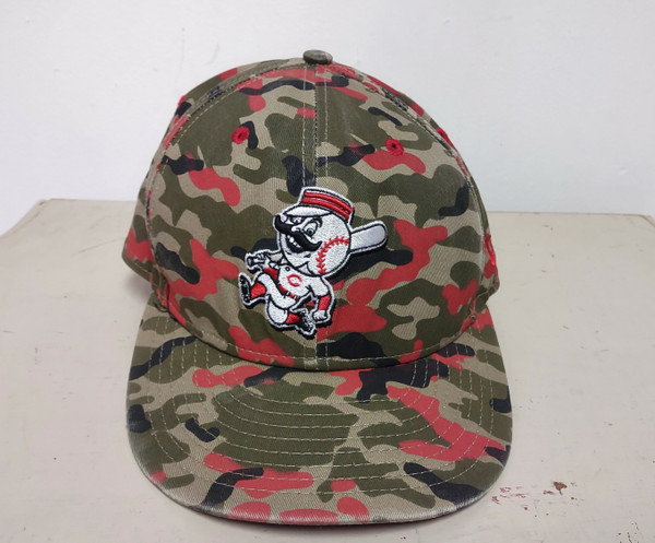 New Era 59Fifty CINCINNATI REDS Baseball Camo Fitted Cap Hat Size 7 Mr. Redlegs
