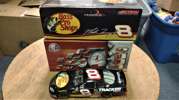 Signed 2004 Action Racing 1:24 #8 Martin Truex Jr/Chance 2/Bass Pro Shops /6384