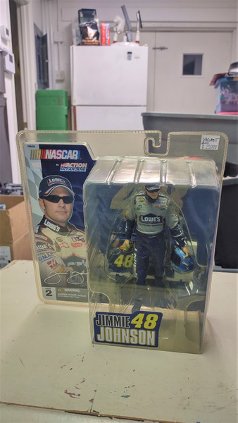 2004 McFarlane Series 2 JIMMIE JOHNSON #48 Lowe's Figure Variant NEW NIP f5 f17