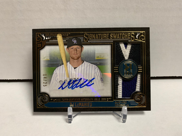 DJ LeMahieu 2016 Topps Museum Collection Signature Swatches Autograph #'d /50
