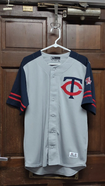 True Fan Gray & Blue Minnesota Twins Baseball Jersey Size M Medium