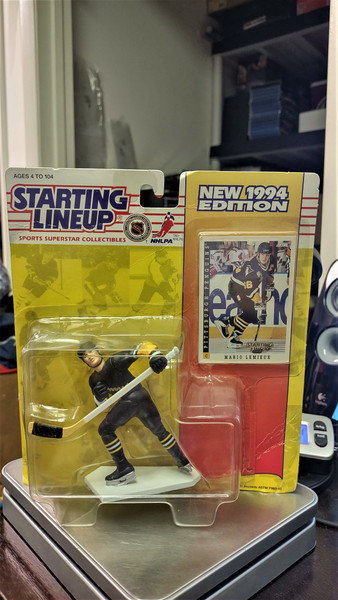 1994 Starting Lineup Mario Lemieux Hockey Figure Pittsburgh Penguins DAMAGED f9