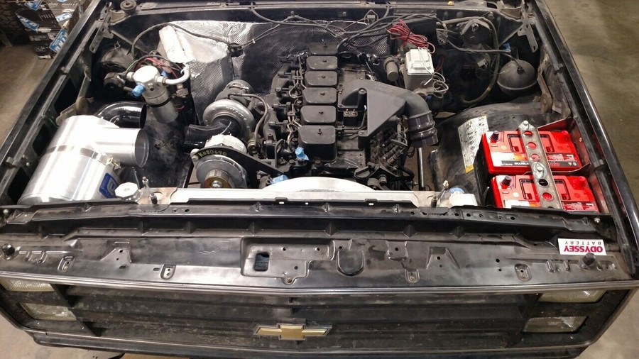 Chevy to Cummins CBR Radiator with Mounting Brackets