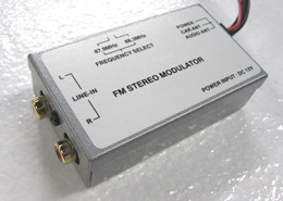 FM Stereo Modulator MP3 / DVD Car Adapter Audio Sound - Mobilistics™