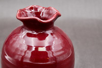 Ruby Red Vase, 5" wide 5.5" tall with 1" opening (SK7945)