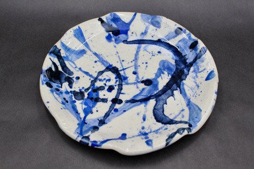 Dinner Plate, Splashy Experimental Style, roughly 8" wide (SK0644)