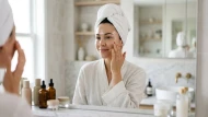 Skin flooding, glass skin : le tri dans les tendances soin coréennes