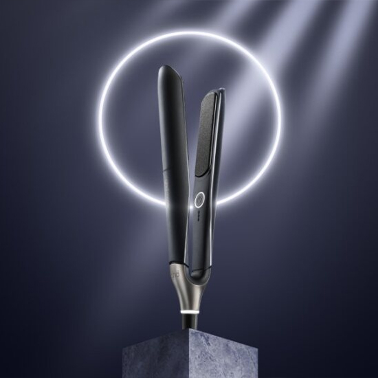 - Contient la technologie Heat Protect System de GHD