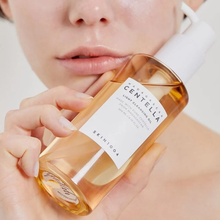 Nettoyant Madagascar Centella Light Cleansing Oil SKIN1004 - Peaux Sensibles - 200 ml