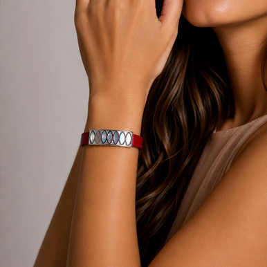 Bracelet en acier inoxydable & émail et nacre cuir rouge