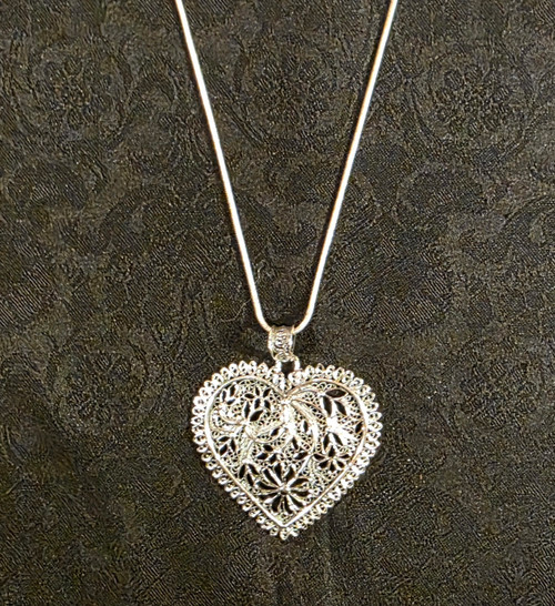 Floral Heart Silver Filigree Pendant