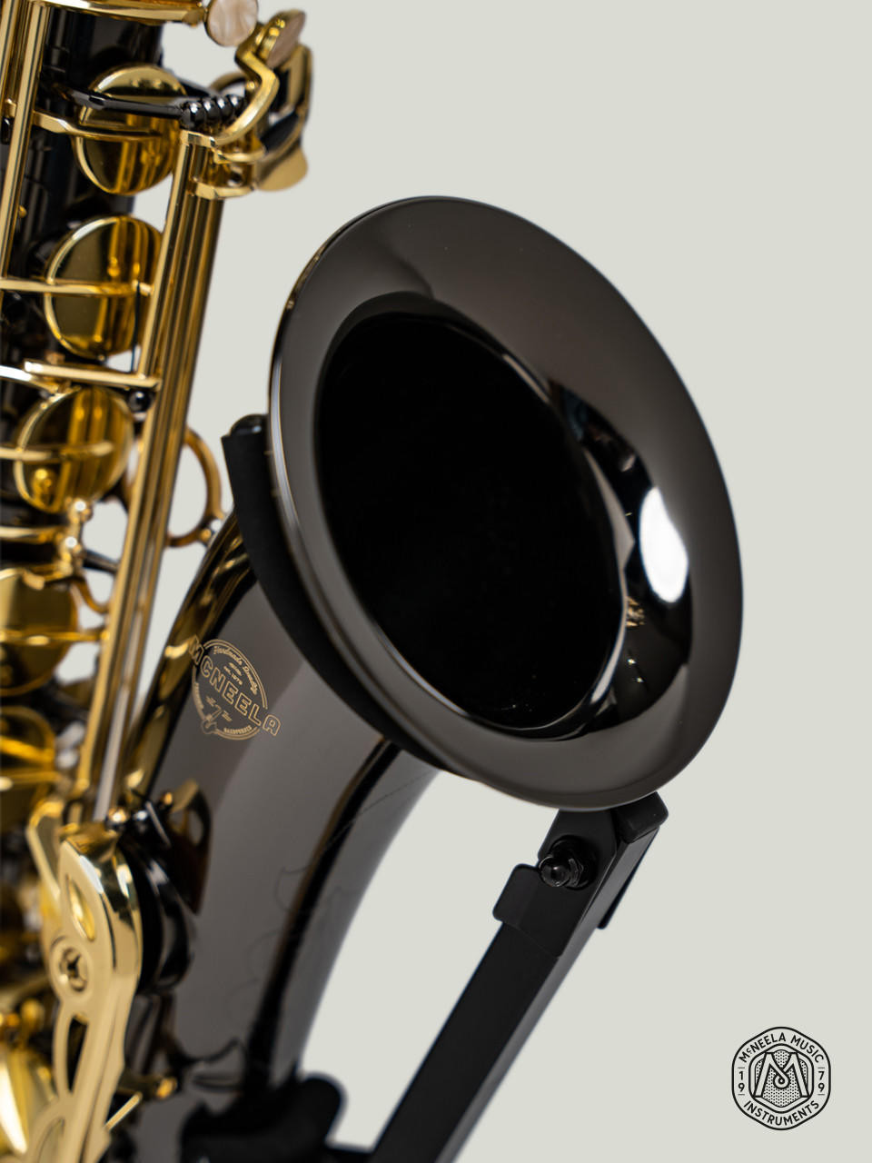 McNeela Beginner Tenor Saxophone Set in Black Nickel