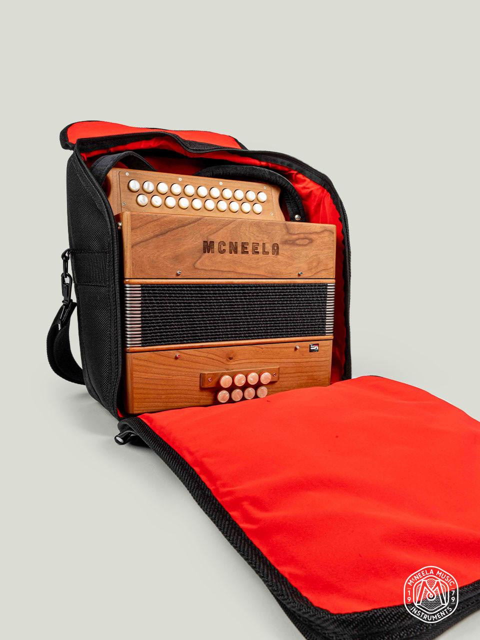 McNeela Essential Accordion Gig Bag - McNeela Music | Concertinas
