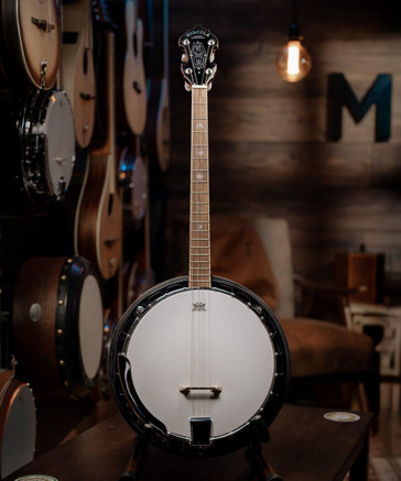 The Celt Banjo Set by McNeela (Tenor, 4 String, 19 Fret)