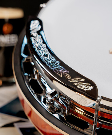 The Viking Tenor Banjo Set (4 String, 19 Fret, Tenor)