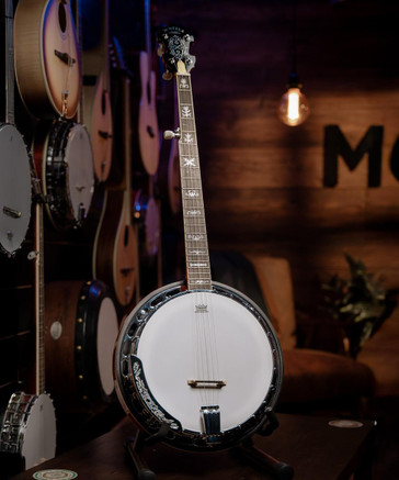 The Liberty 5-String Banjo (Bluegrass, 5-String, 22 Fret)
