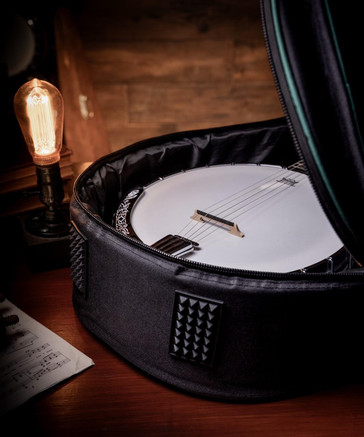 The Liberty 5-String Banjo (Bluegrass, 5-String, 22 Fret)