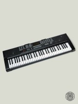 Keyboards & Pianos