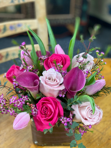 Pretty Pinks Cube Vase