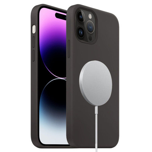 iPhone 15 Pro MagSafe Liquid Silicone Full Coverage Phone Case - Black