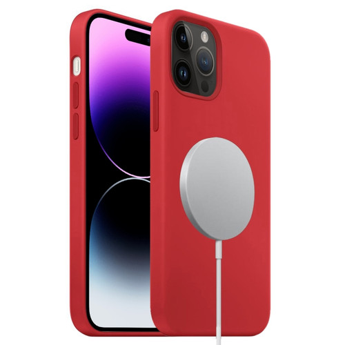 iPhone 15 Pro MagSafe Liquid Silicone Full Coverage Phone Case - Red