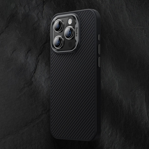 iPhone 15 Pro Benks 600D MagSafe Kevlar Carbon Fiber Shockproof Phone Case - Black