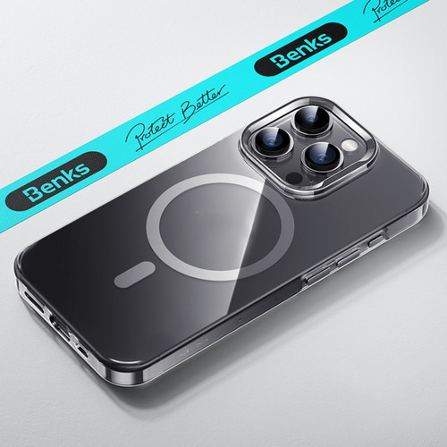 iPhone 15 Pro Benks MagSafe Magnetic PC Phone Case - Transparent