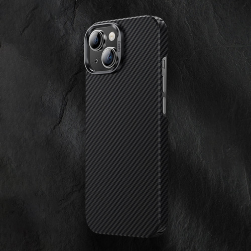 iPhone 15 Plus Benks 600D MagSafe Magnetic Kevlar Carbon Fiber Phone Case - Black