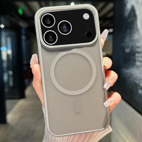 iPhone 17 Pro Transparent TPU Hybrid PC Magsafe Phone Case - Grey iPhone 17 Pro Transparent TPU Hybrid PC Magsafe Phone Case - Grey