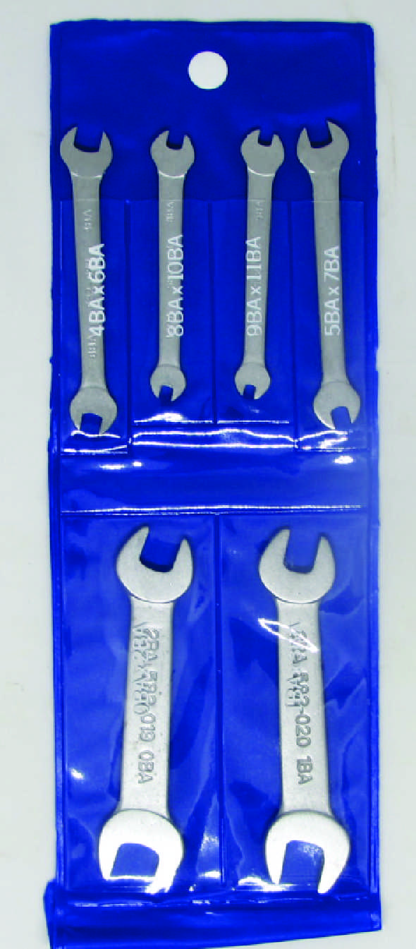 ba-spanners-in-wallet.jpg