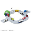 Takara Tomy Tomica World Tomica Town Easy to Assemble Basic Road Set (w/ Tomica)