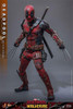 Hot Toys Movie Masterpiece - 1/6 Scale Fully Poseable Figure: Deadpool & Wolverine - Deadpool (Battling Version) 