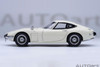  AUTOArt Autoart Toyota 2000GT 1967 White Finished Model 79546 