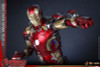 Hot Toys Movie Masterpiece Diecast -1/6 Scale Fully Poseable Figure: Avengers Age of Ultron - Iron Man Mark 43 (2.0 / Deluxe Version)