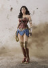 Bandai 197812 S.H. Figuarts Wonder Woman (Justice League) Action Figure